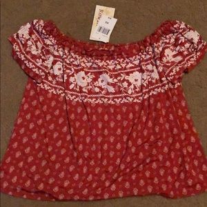 Rewind- off shoulder top